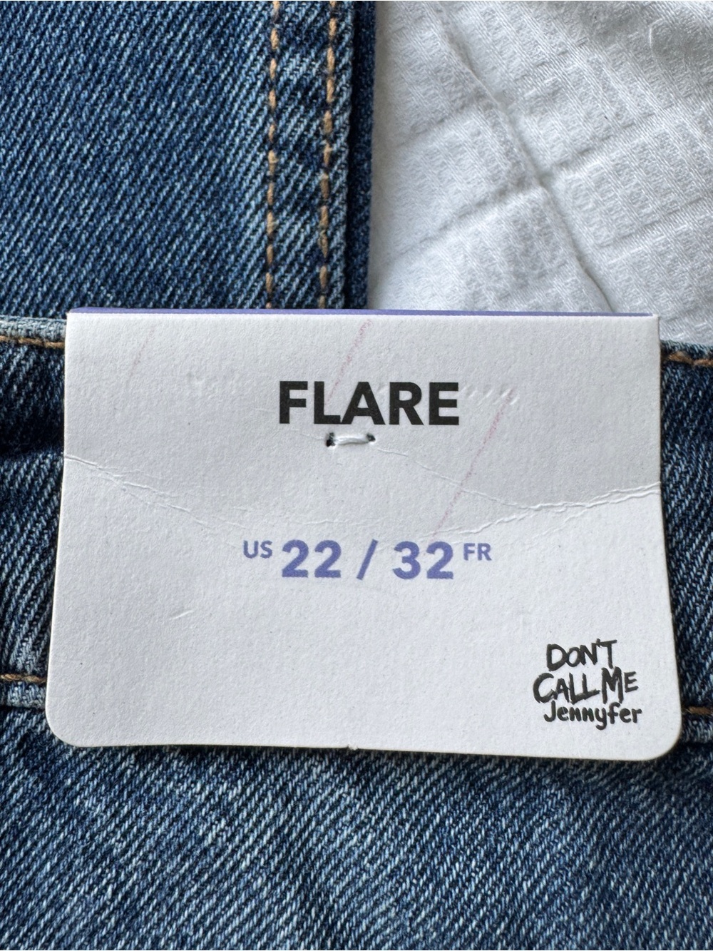 Don’t Call Me Jennyfer y2k distressed medium wash high rise flare jeans size 2 - Picture 9 of 10